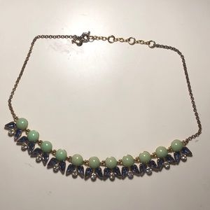 Gorgeous costume jewelry (necklace)